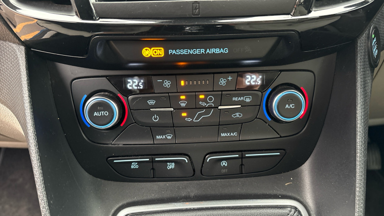 Ford Grand Tourneo Connect 1.5 EcoBlue 120 Titanium 5dr Diesel Estate